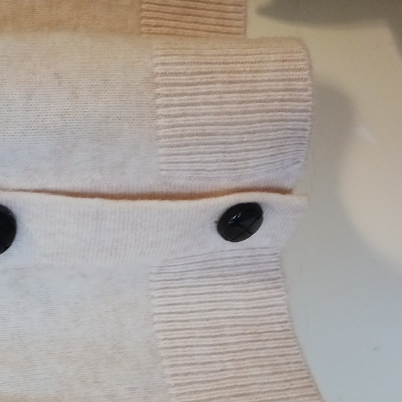 New Pure Merino wool nwt cream color size Xl 16_18 - Picture 4 of 10